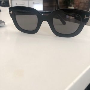 TOM FORD pia black square sunglasses
